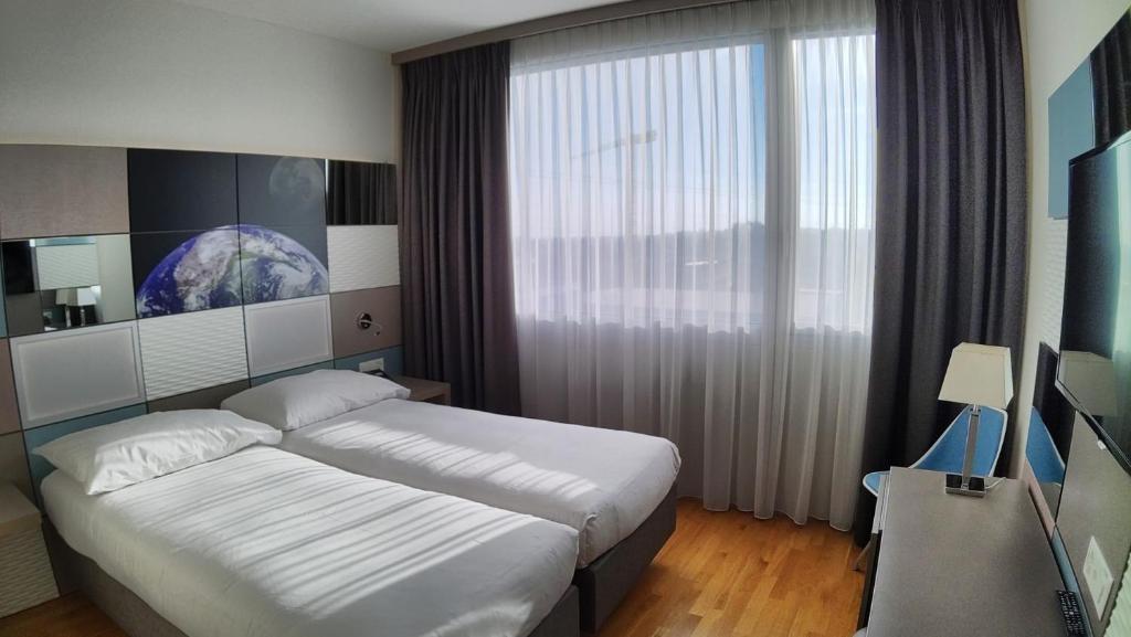 B&B Hotel Lausanne Crissier Ngoại thất bức ảnh