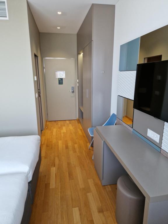 B&B Hotel Lausanne Crissier Ngoại thất bức ảnh