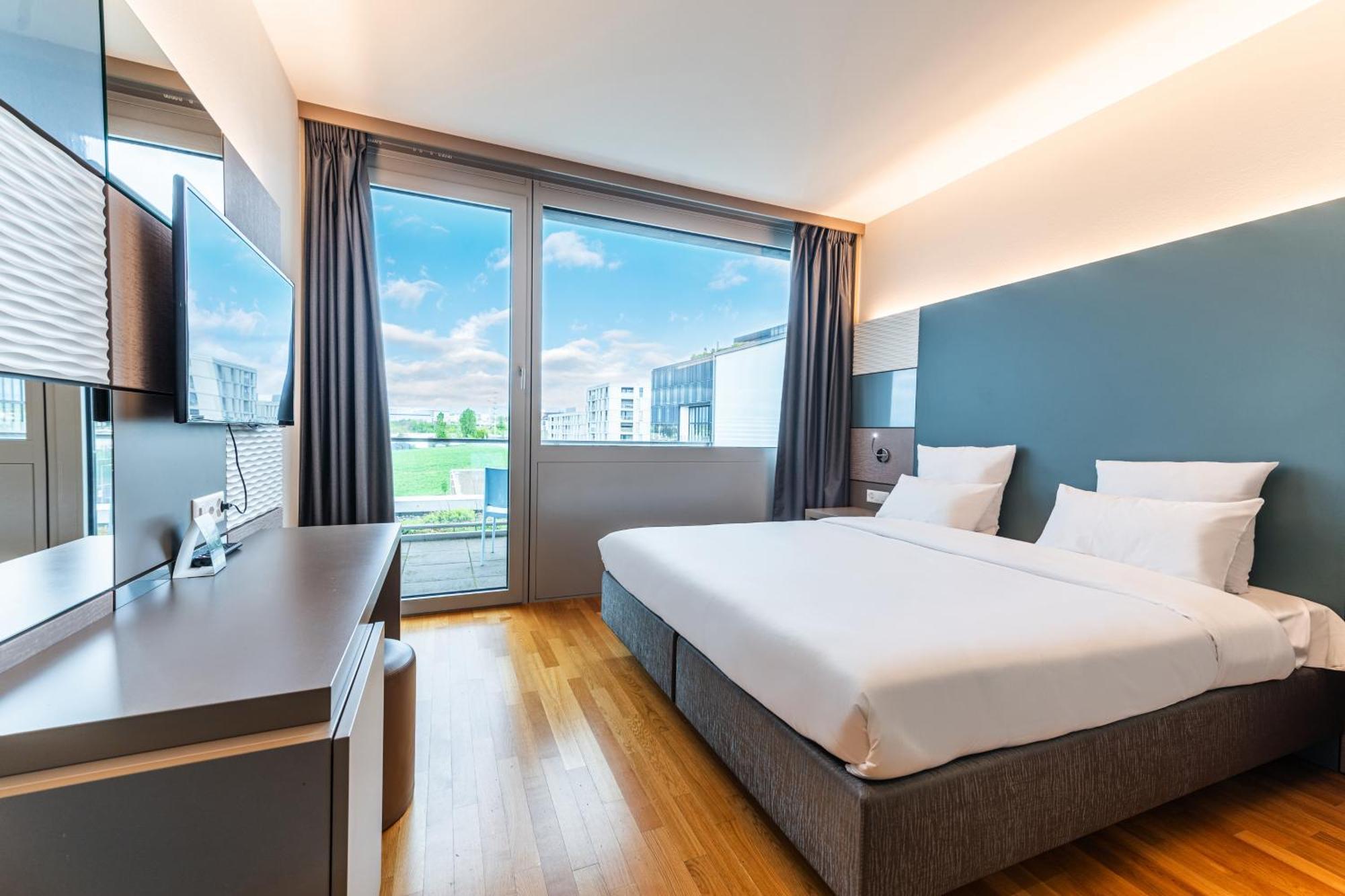 B&B Hotel Lausanne Crissier Ngoại thất bức ảnh