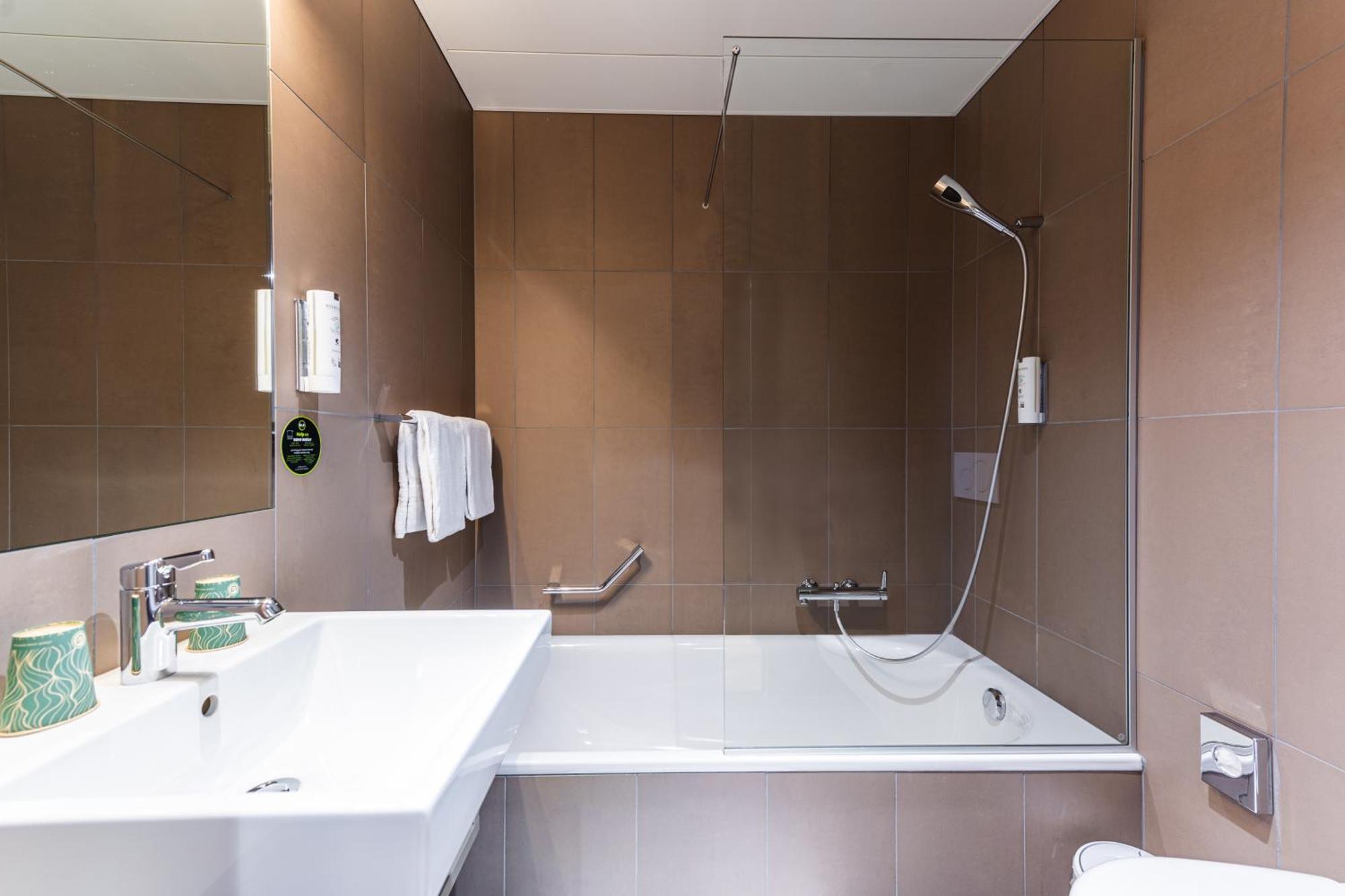 B&B Hotel Lausanne Crissier Ngoại thất bức ảnh