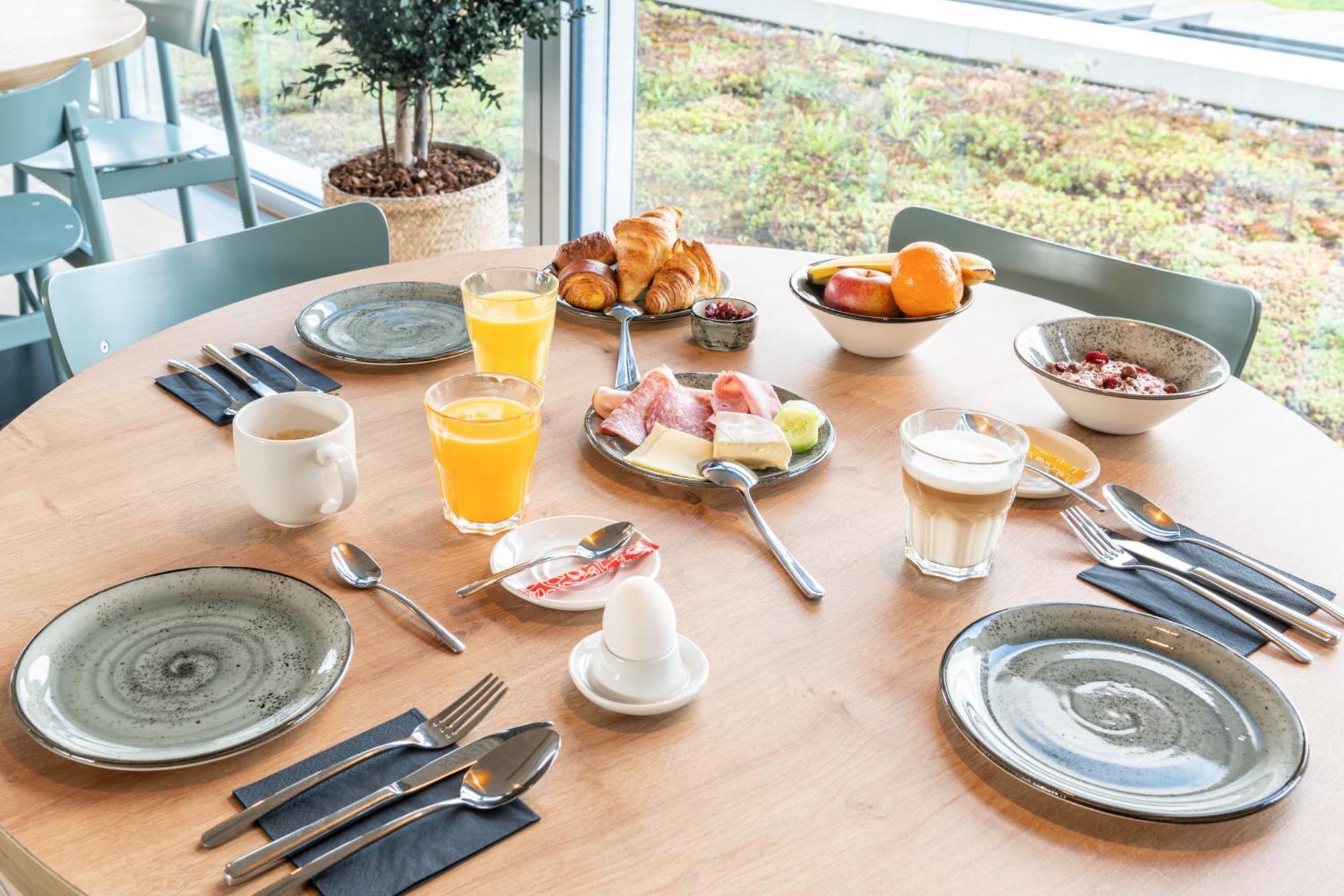 B&B Hotel Lausanne Crissier Ngoại thất bức ảnh